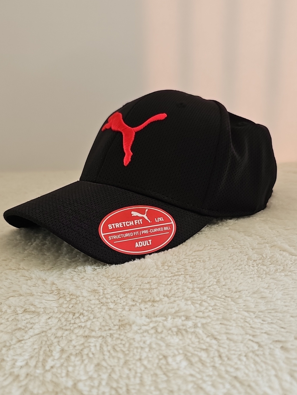 NWT PUMA Adult Stretch Fit Baseball Cap Black Red Logo L/XL